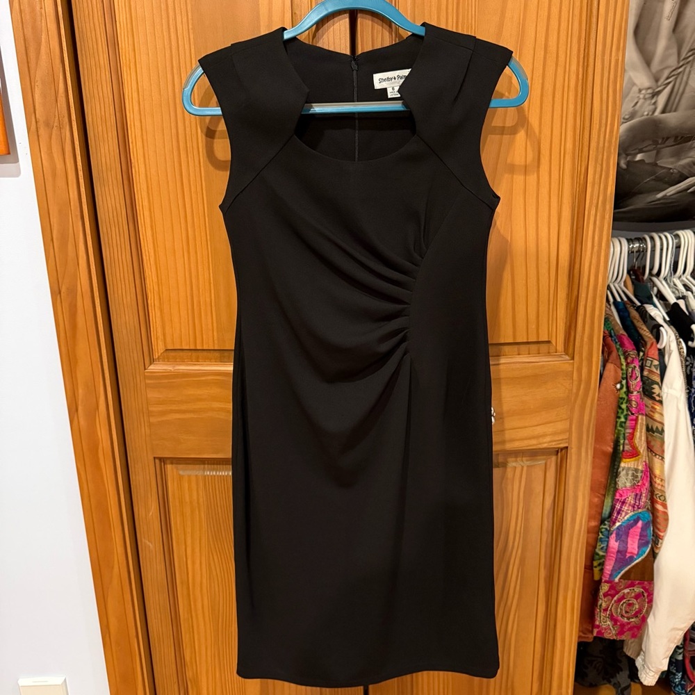 Vintage Shelby & Palmer Dress in Size 6 Black Retro — Polyester — Mid-Length